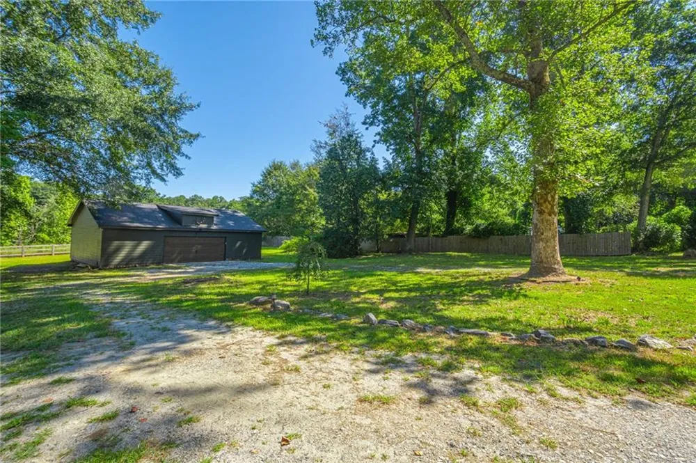 200 Clayton Burns Road Dahlonega, GA 30533