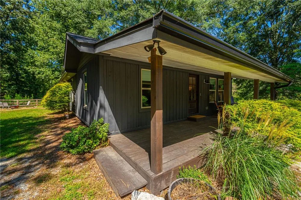 200 Clayton Burns Road Dahlonega, GA 30533