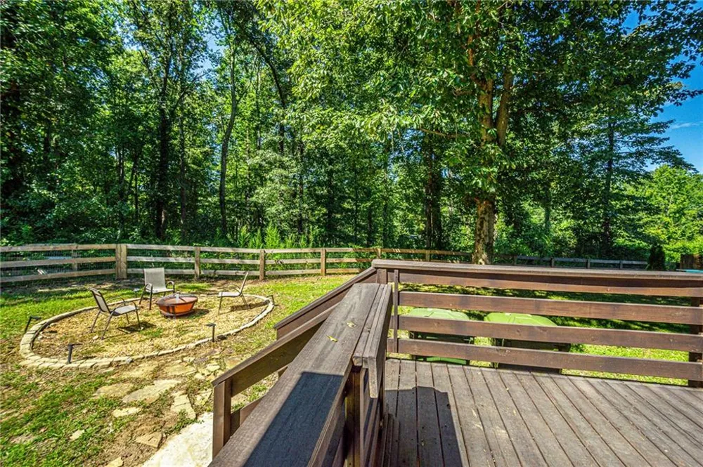 200 Clayton Burns Road Dahlonega, GA 30533