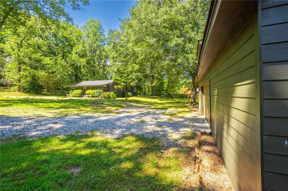 200 Clayton Burns Road Dahlonega, GA 30533