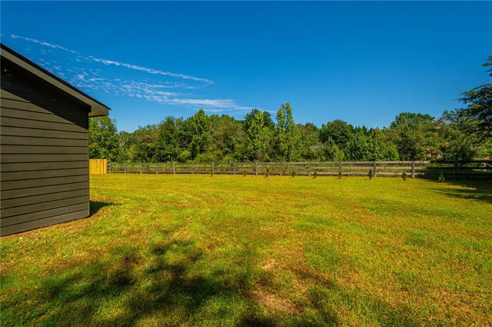 200 Clayton Burns Road Dahlonega, GA 30533