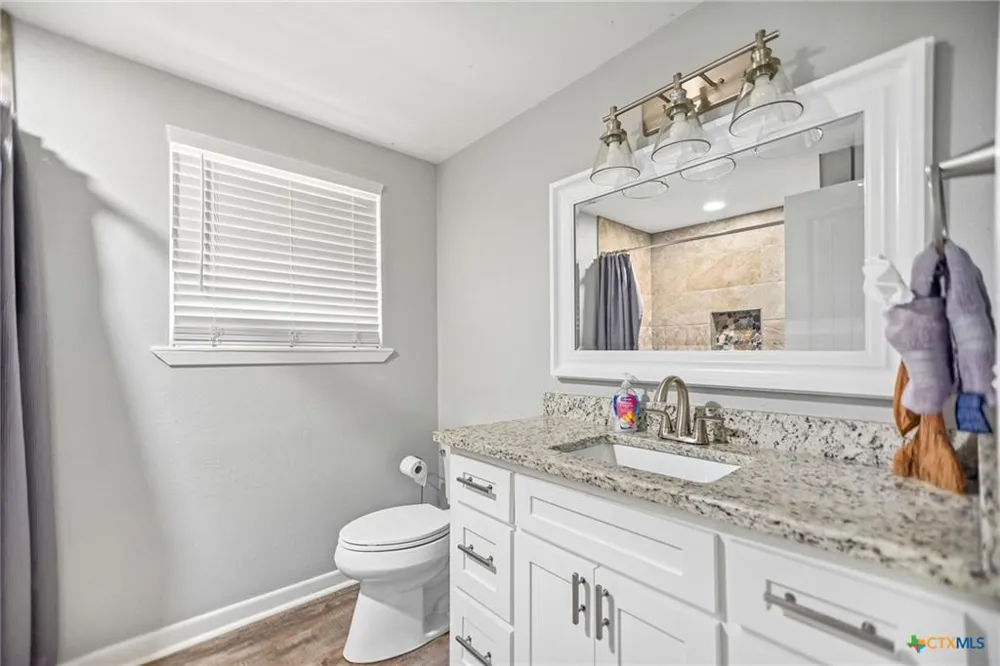 532 County Road 311 Port Lavaca, TX 77979