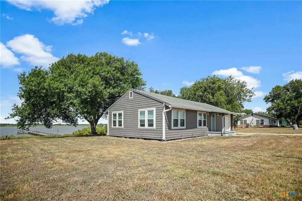 532 County Road 311 Port Lavaca, TX 77979