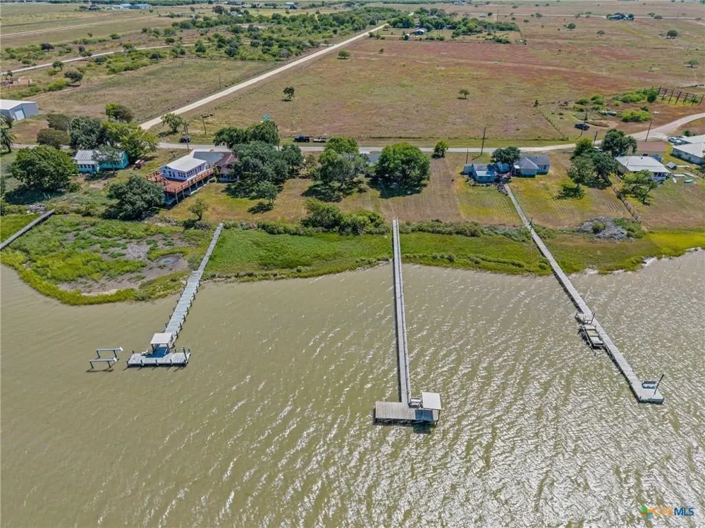 532 County Road 311 Port Lavaca, TX 77979