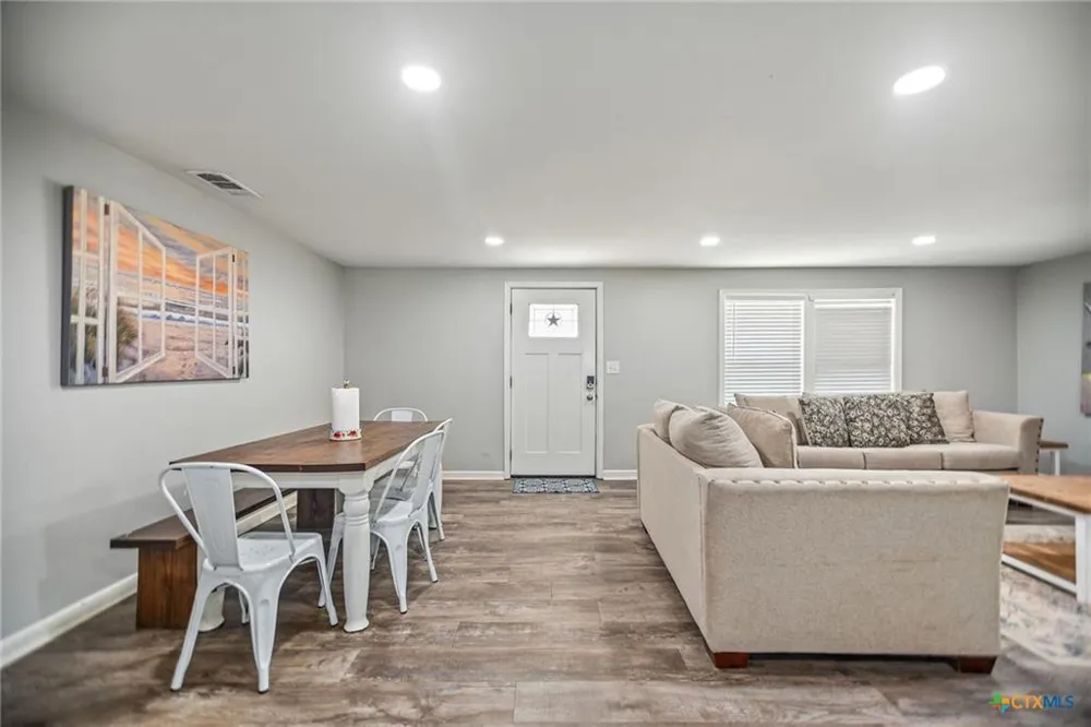 532 County Road 311 Port Lavaca, TX 77979