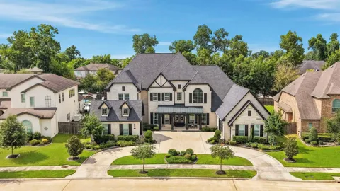 2319 Red Fox Drive