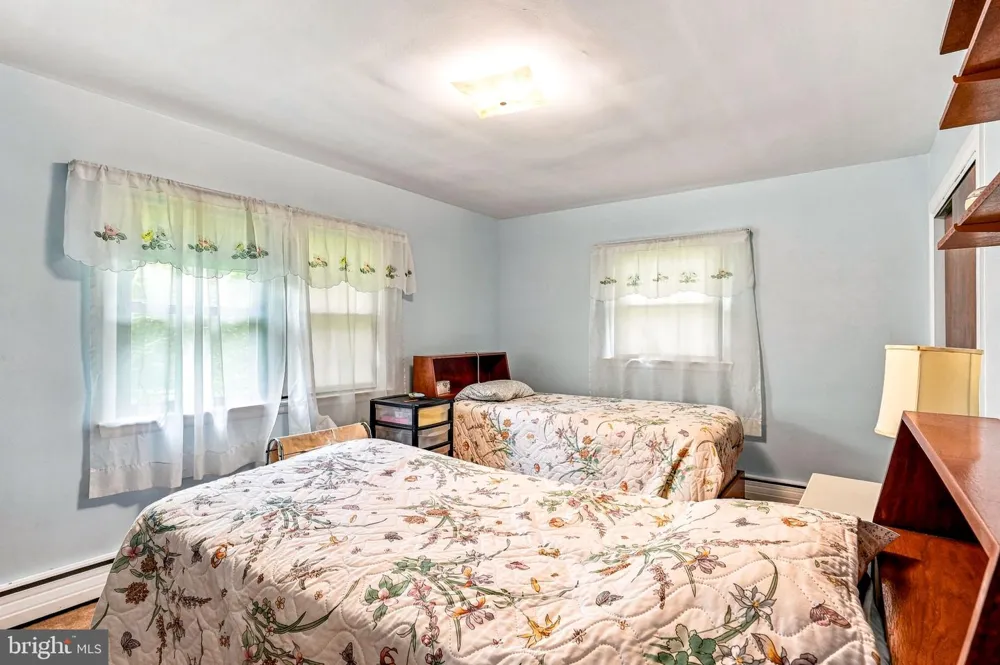 805 LENOLA ROAD Moorestown, NJ 08057