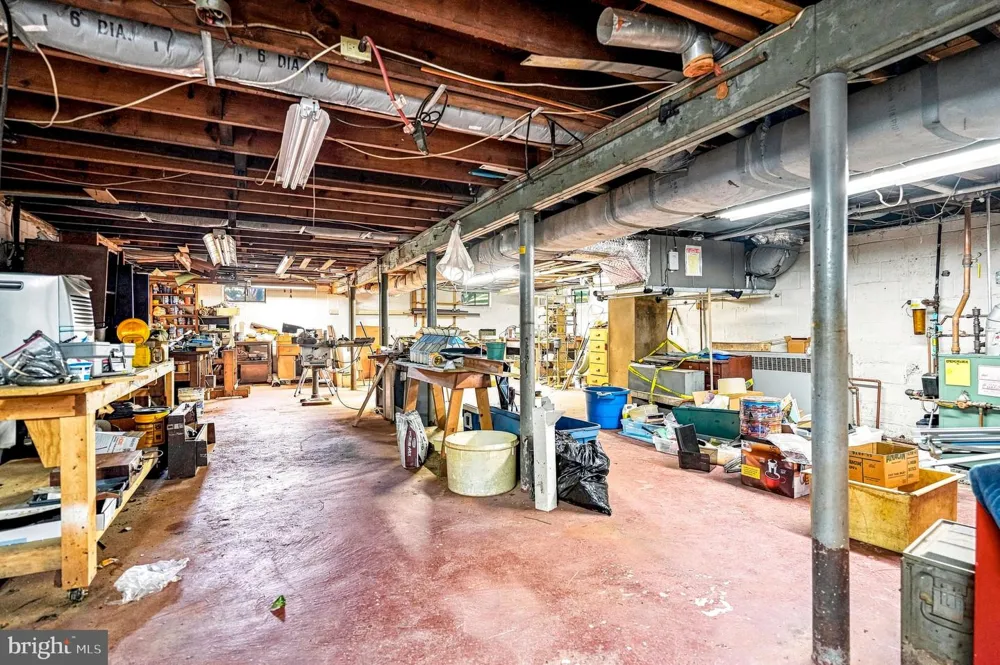 805 LENOLA ROAD Moorestown, NJ 08057