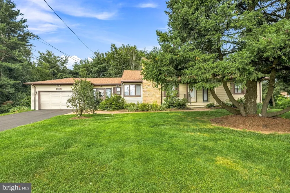 805 LENOLA ROAD Moorestown, NJ 08057