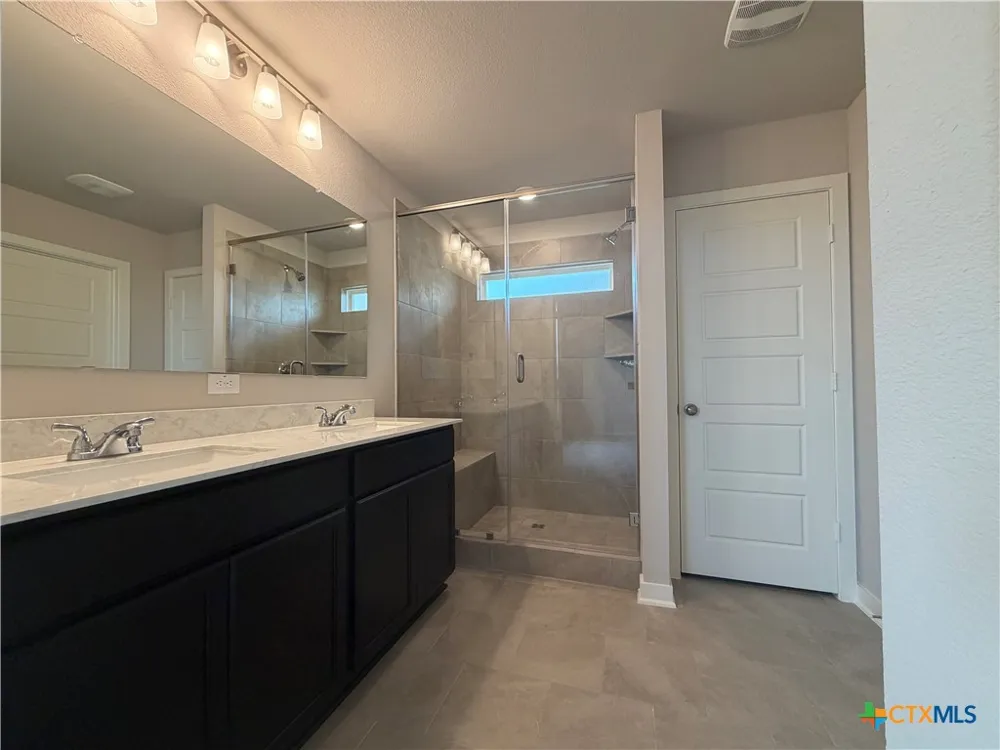 506 University Avenue Troy, TX 76579