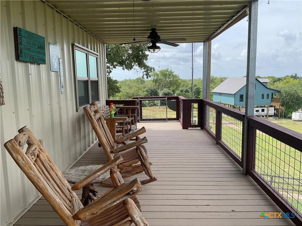 17377 Hwy 87 Nursery, TX 77976