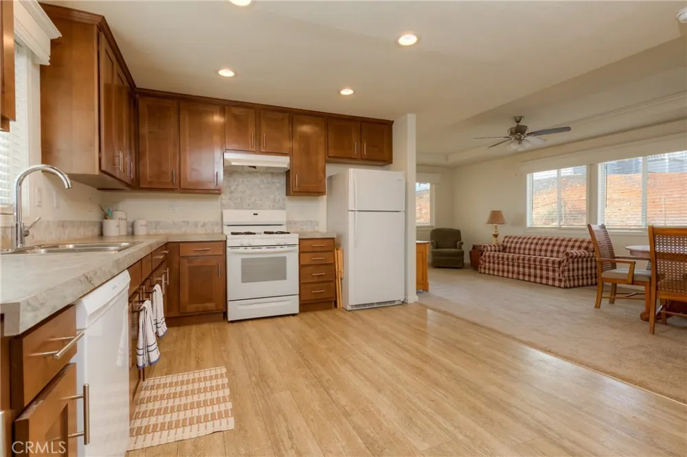 1221 Lurena Paradise, CA 95969