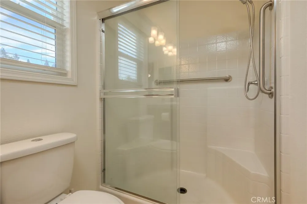1221 Lurena Paradise, CA 95969