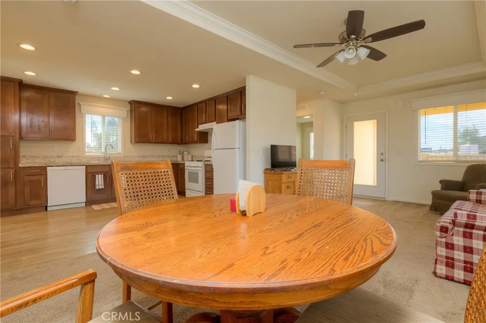 1221 Lurena Paradise, CA 95969