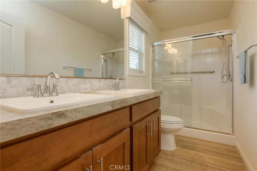 1221 Lurena Paradise, CA 95969