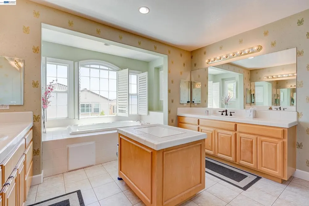4951 GRAYHAWK CT Dublin, CA 94568