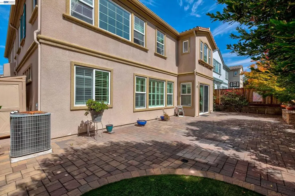 4951 GRAYHAWK CT Dublin, CA 94568