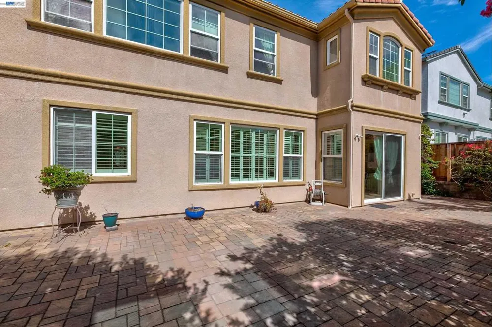 4951 GRAYHAWK CT Dublin, CA 94568