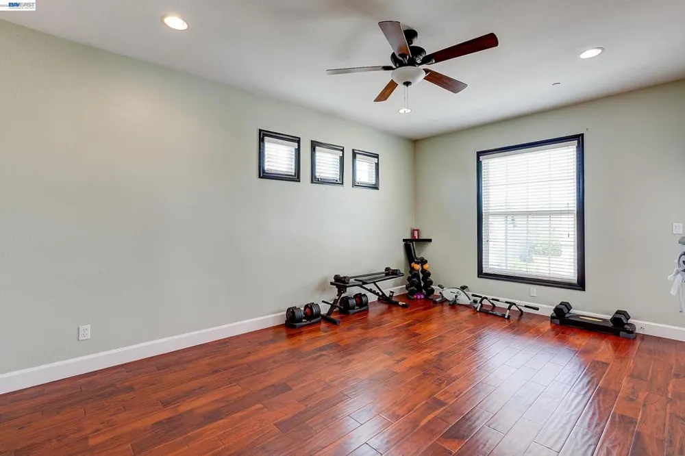 4951 GRAYHAWK CT Dublin, CA 94568