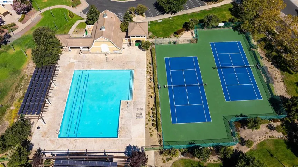 4951 GRAYHAWK CT Dublin, CA 94568