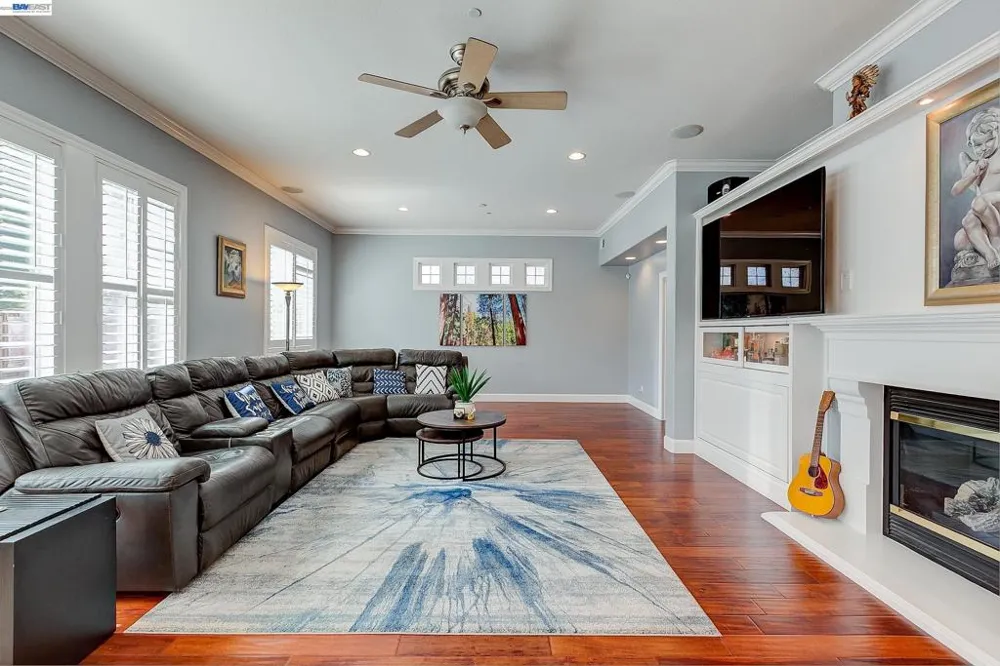 4951 GRAYHAWK CT Dublin, CA 94568