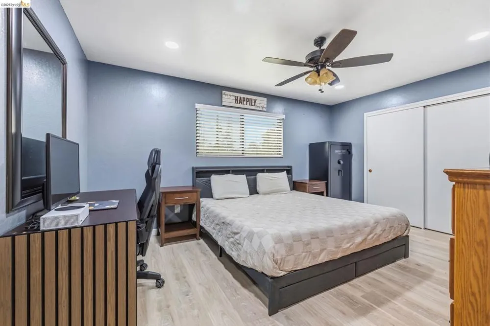 18955 North Dr Jamestown, CA 95327