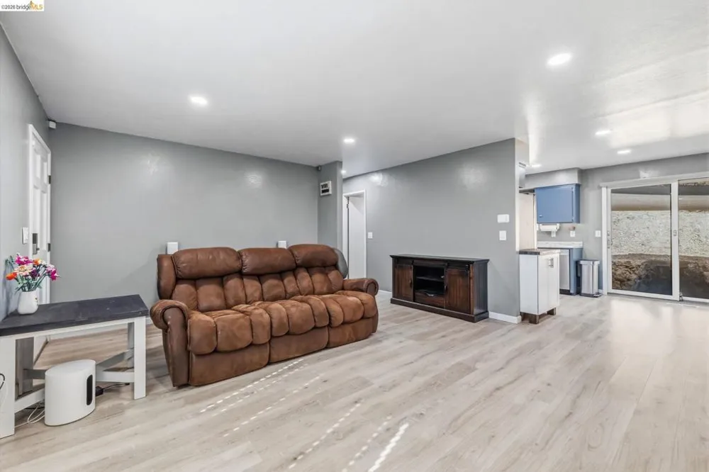 18955 North Dr Jamestown, CA 95327