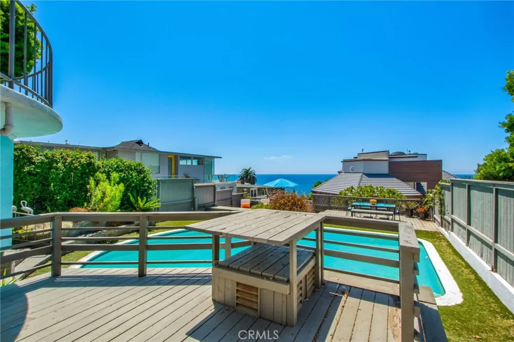 31731 Seacove Laguna Beach, CA 92651