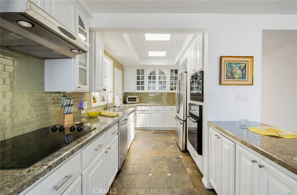 31731 Seacove Laguna Beach, CA 92651
