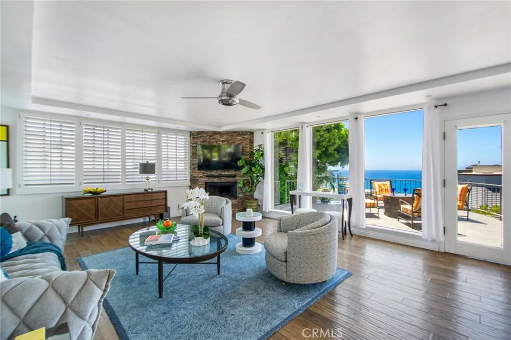 31731 Seacove Laguna Beach, CA 92651