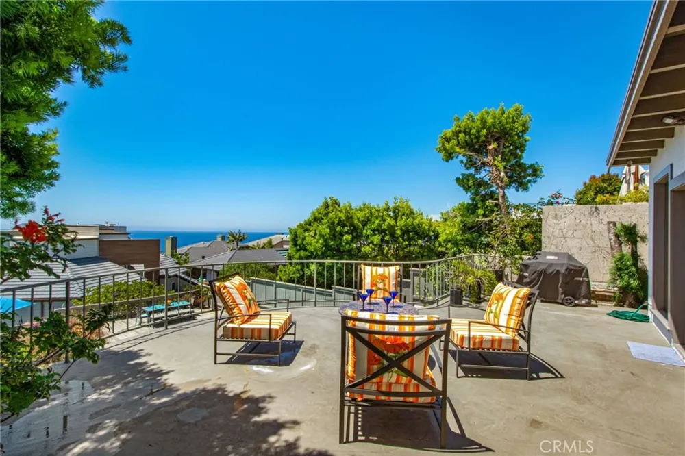 31731 Seacove Laguna Beach, CA 92651