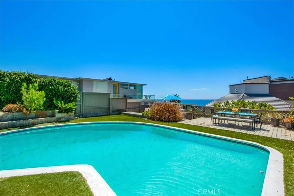 31731 Seacove Laguna Beach, CA 92651