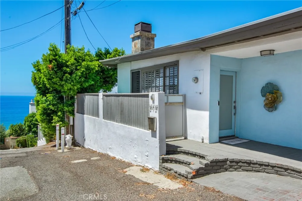 31731 Seacove Laguna Beach, CA 92651