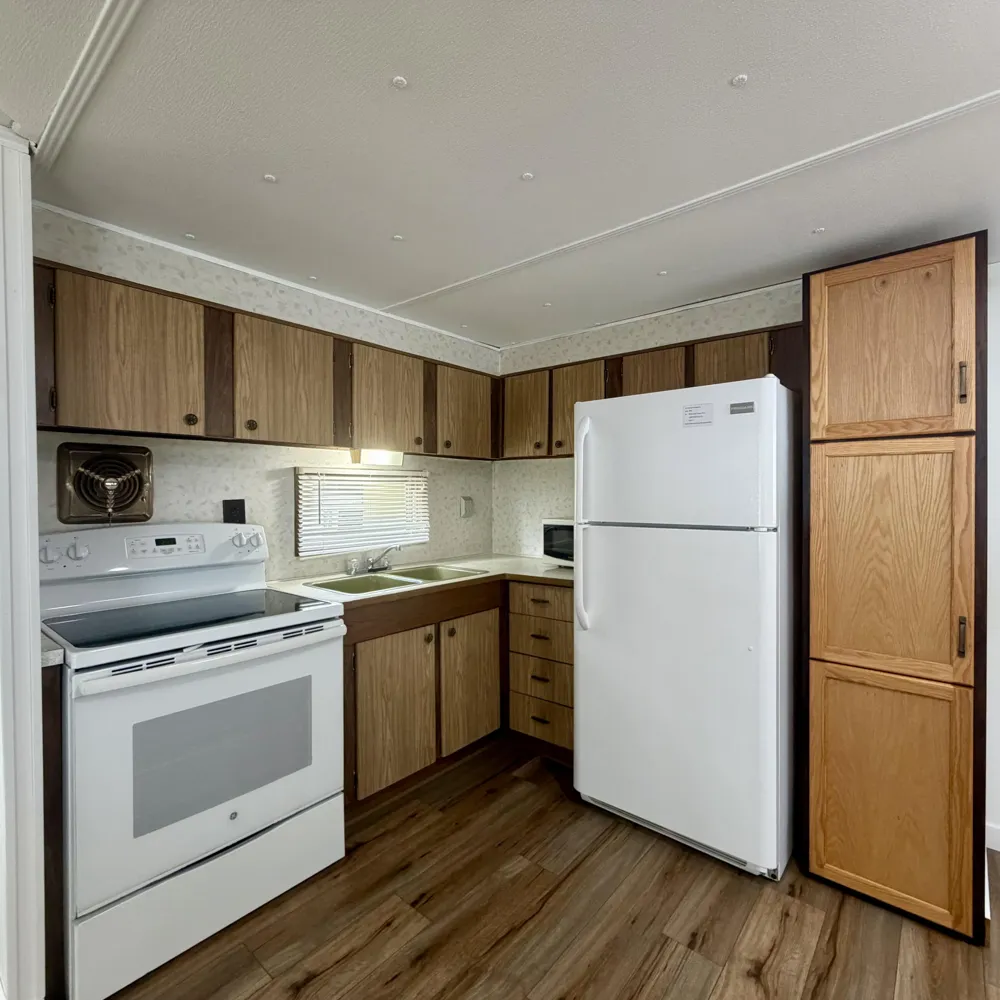 3286 Wolf Lake Drive #23 Baldwin, MI 49304