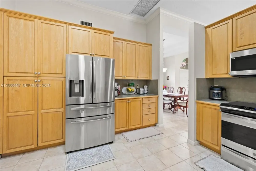 10912 NW 2nd St Plantation, FL 33324