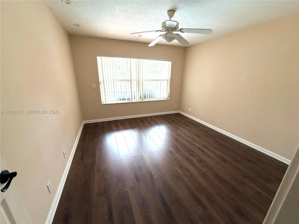 10912 NW 2nd St Plantation, FL 33324