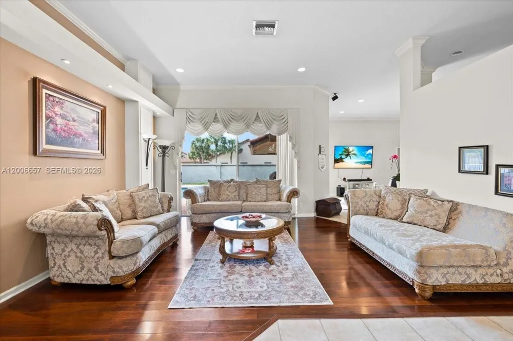 10912 NW 2nd St Plantation, FL 33324