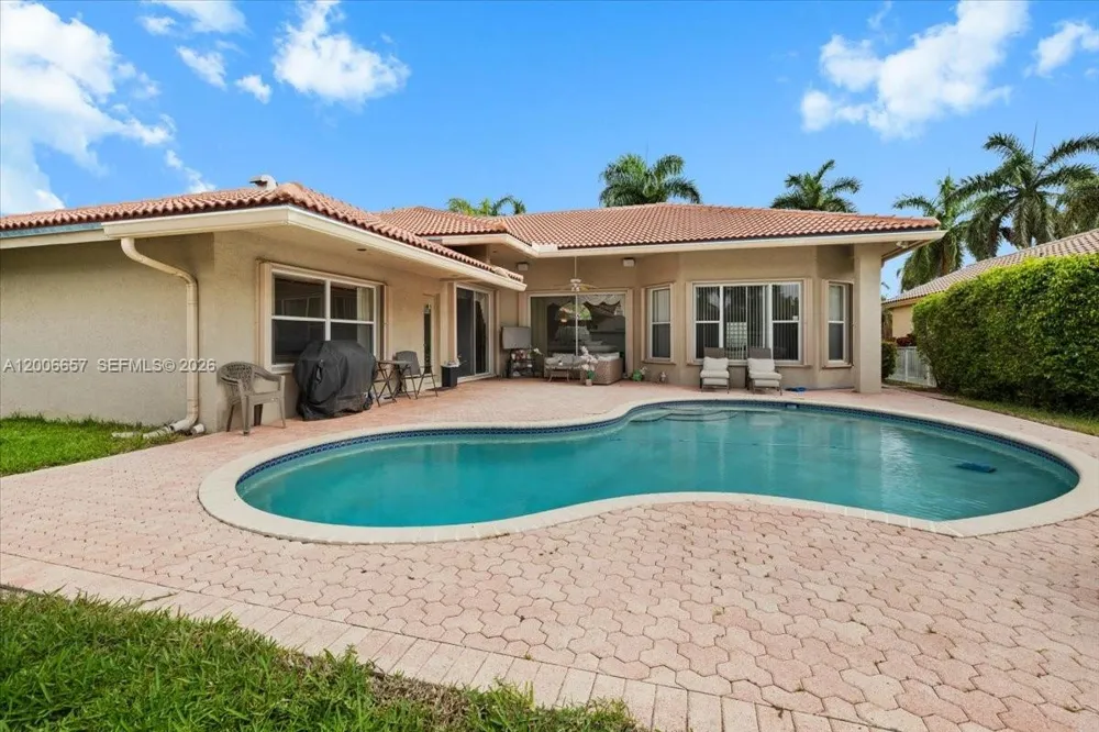 10912 NW 2nd St Plantation, FL 33324