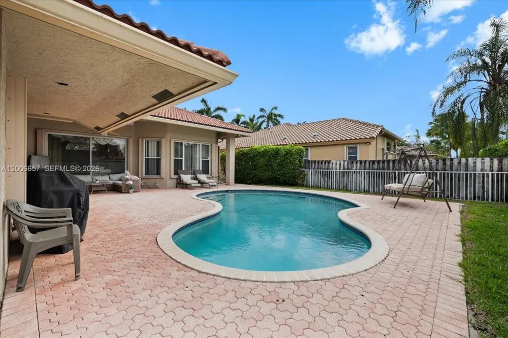 10912 NW 2nd St Plantation, FL 33324
