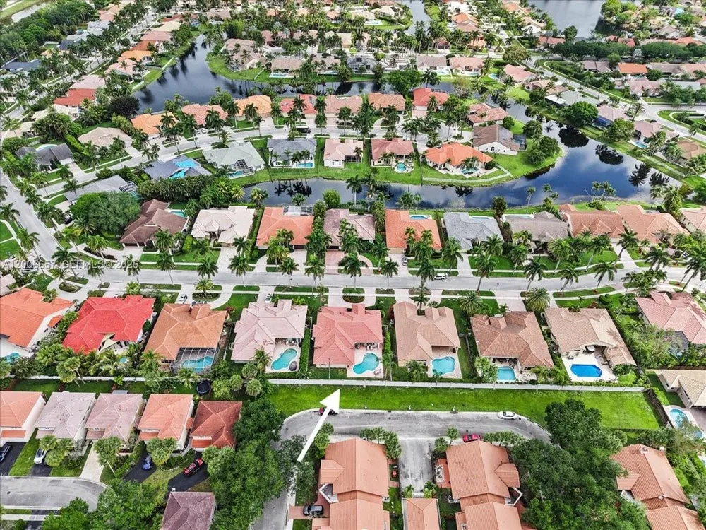 10912 NW 2nd St Plantation, FL 33324