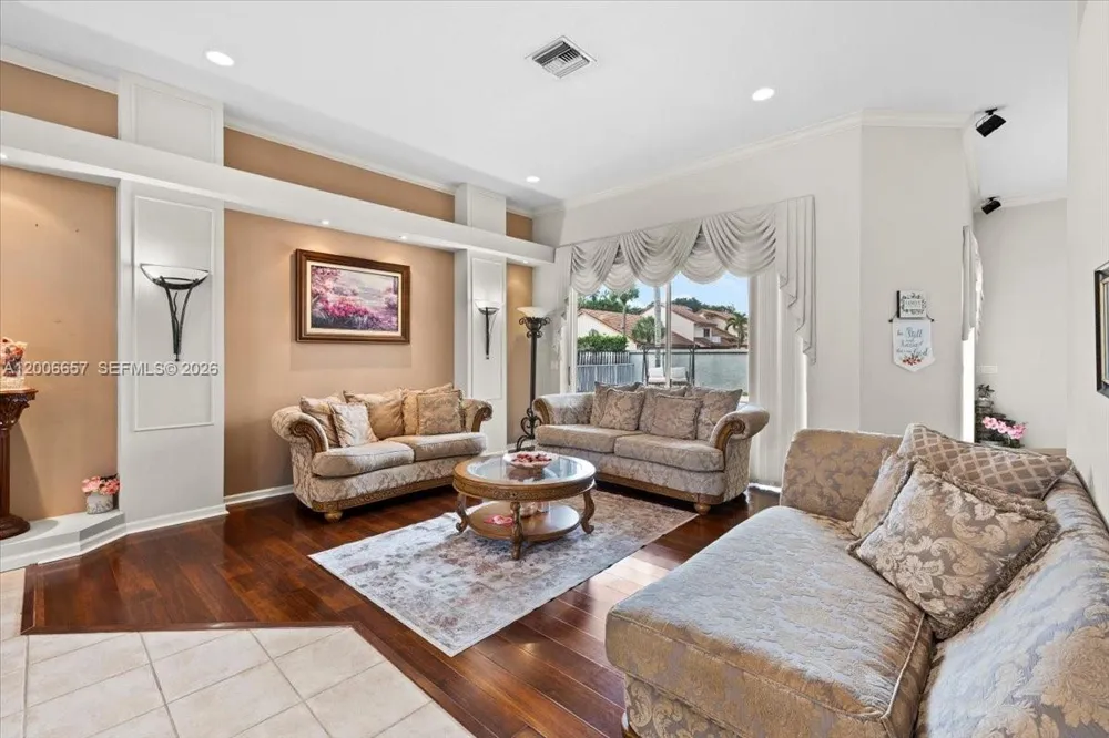 10912 NW 2nd St Plantation, FL 33324
