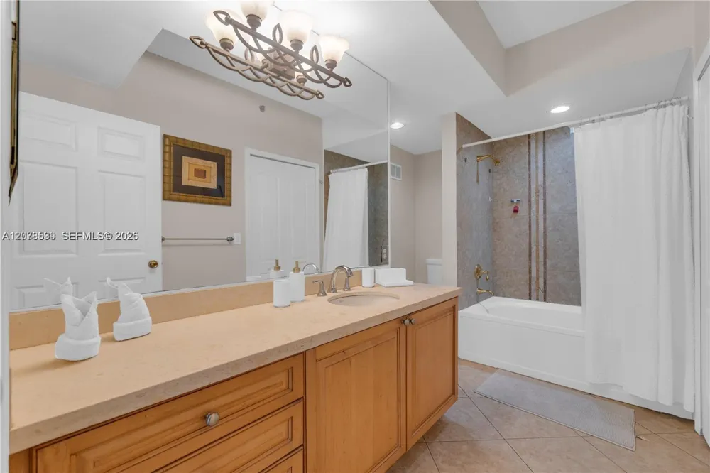 3235 NE 184th St #11103 Aventura, FL 33160