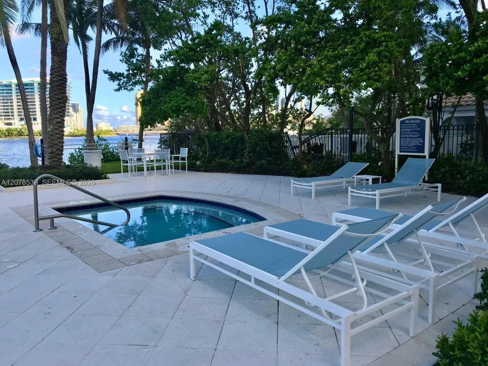 3235 NE 184th St #11103 Aventura, FL 33160
