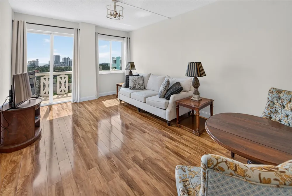935 HALIFAX AVENUE #1105 Daytona Beach, FL 32118