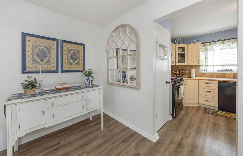 9919 TULIP STREET Pinellas Park, FL 33782