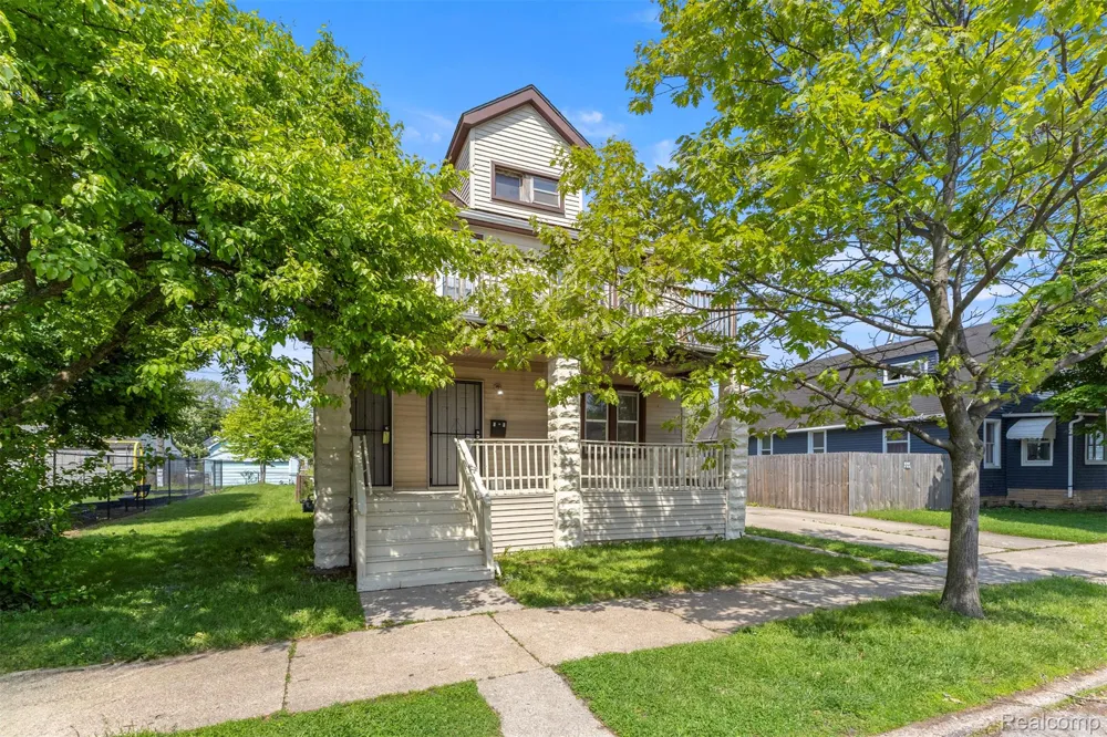 63 Stoner Street River Rouge City, MI 48218