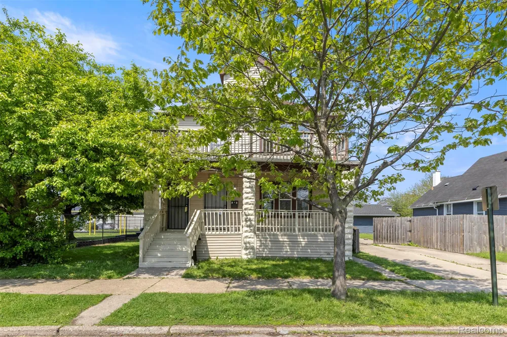 63 Stoner Street River Rouge City, MI 48218
