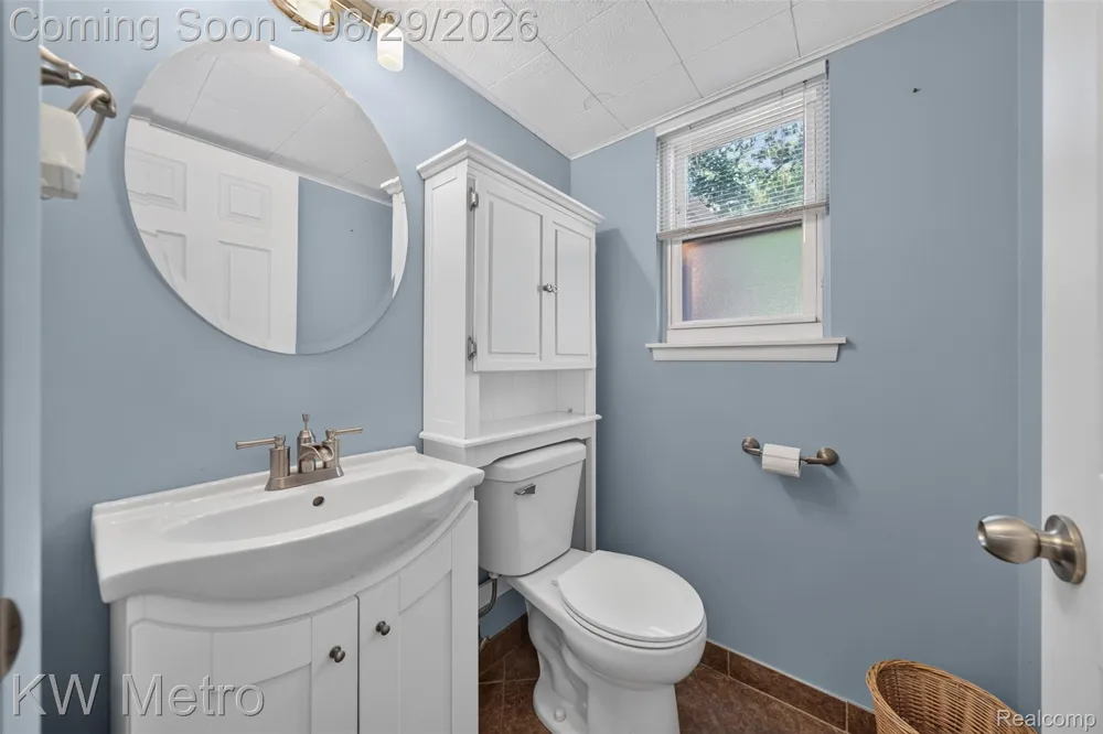 9312 Elaine Court Taylor City, MI 48180