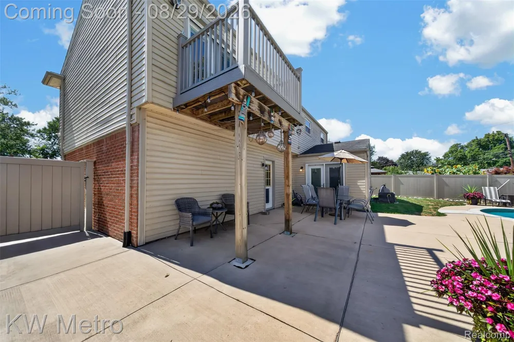 9312 Elaine Court Taylor City, MI 48180