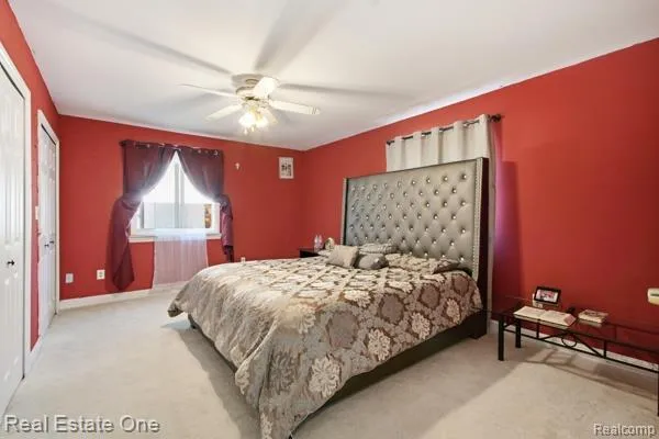 23031 Colgate Street Farmington Hills City, MI 48336